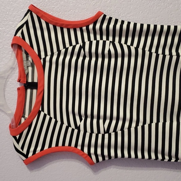 Valerie Stevens Women's Striped Sleeveless Pockets Dress L - Picture 4 of 6